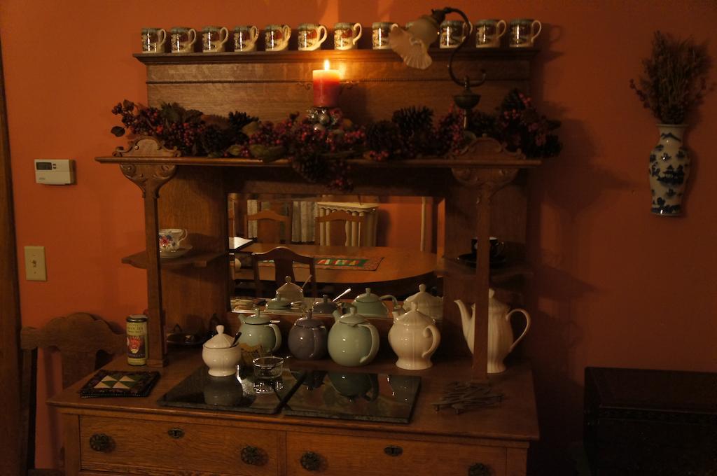 Maplecroft Bed & Breakfast Barre ภายนอก รูปภาพ