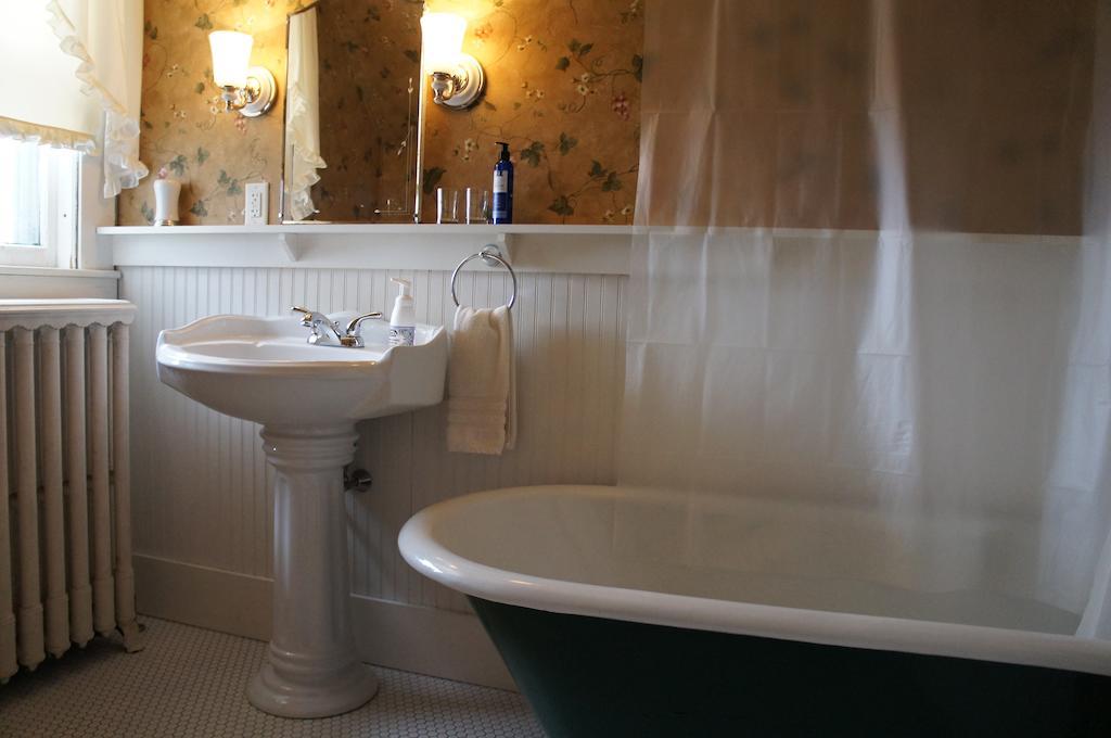 Maplecroft Bed & Breakfast Barre ห้อง รูปภาพ